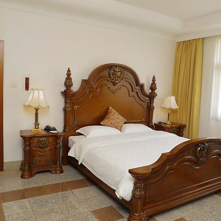 Hotel Paon D'Or Antananarivo Kültér fotó