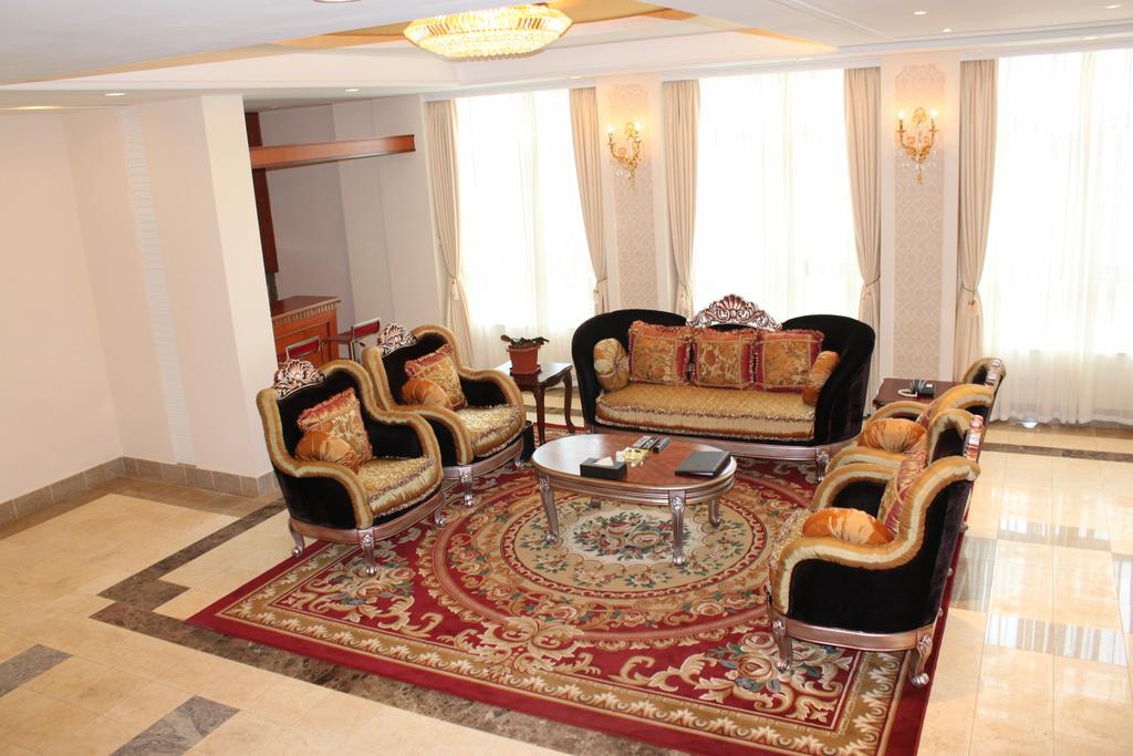 Hotel Paon D'Or Antananarivo Kültér fotó