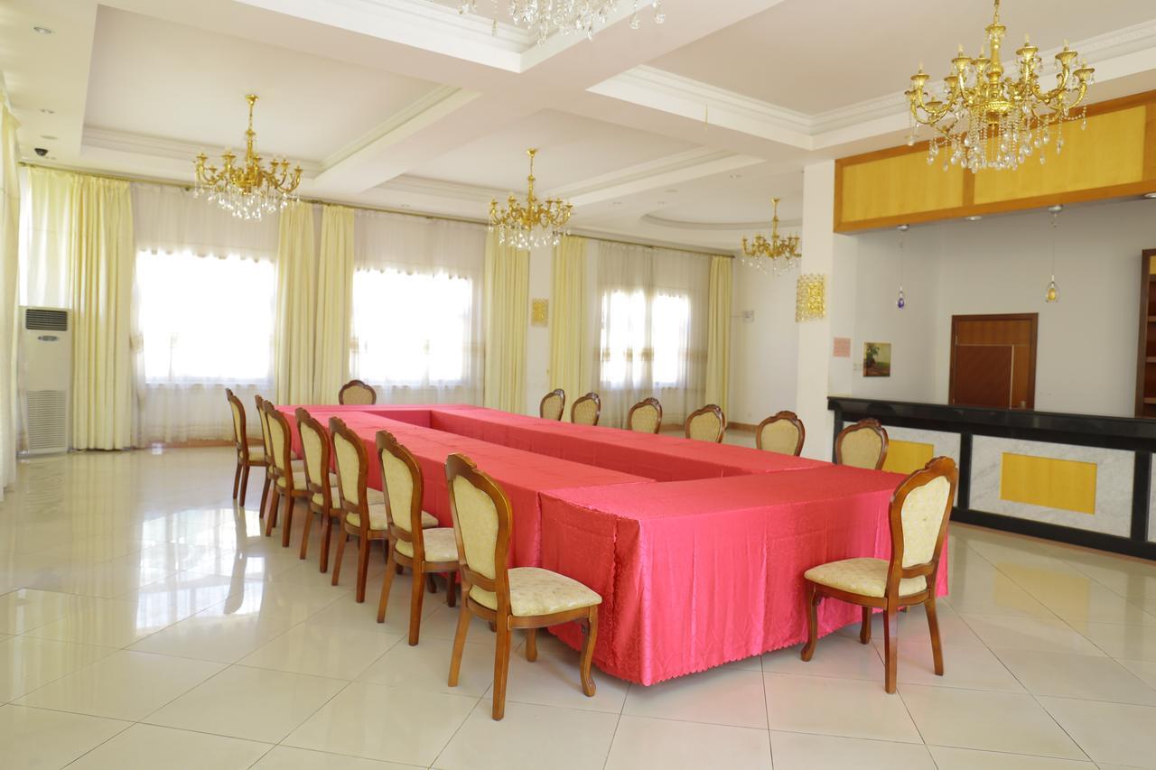 Hotel Paon D'Or Antananarivo Kültér fotó
